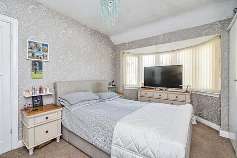 3 bedroom semi-detached house for sale, Old Park Road, Wrens Nest, Dudley