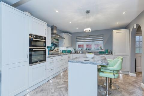 5 bedroom detached house for sale, Badcock Way, Fleckney, Leicester