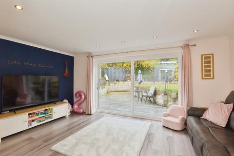 3 bedroom link detached house for sale, Rothersthorpe, Giffard Park, Milton Keynes