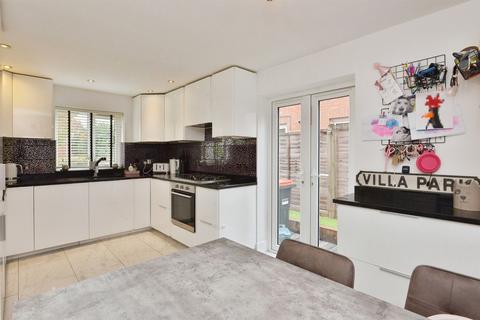 3 bedroom link detached house for sale, Rothersthorpe, Giffard Park, Milton Keynes