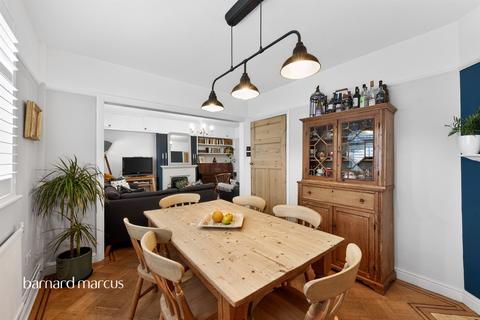 undefined, Laburnum Grove, New Malden