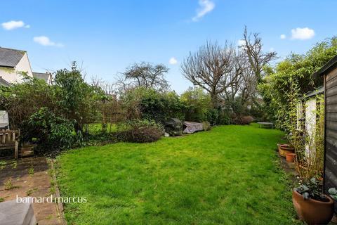 undefined, Laburnum Grove, New Malden