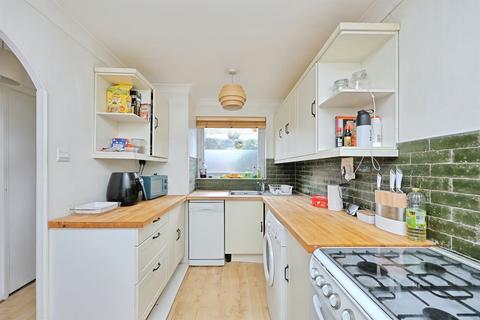 3 bedroom end of terrace house for sale, Langley Walk, Norwich