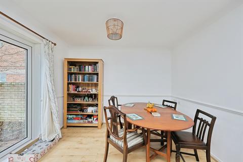 3 bedroom end of terrace house for sale, Langley Walk, Norwich