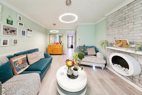 2 bedroom end of terrace house for sale, Foxhill, Olney