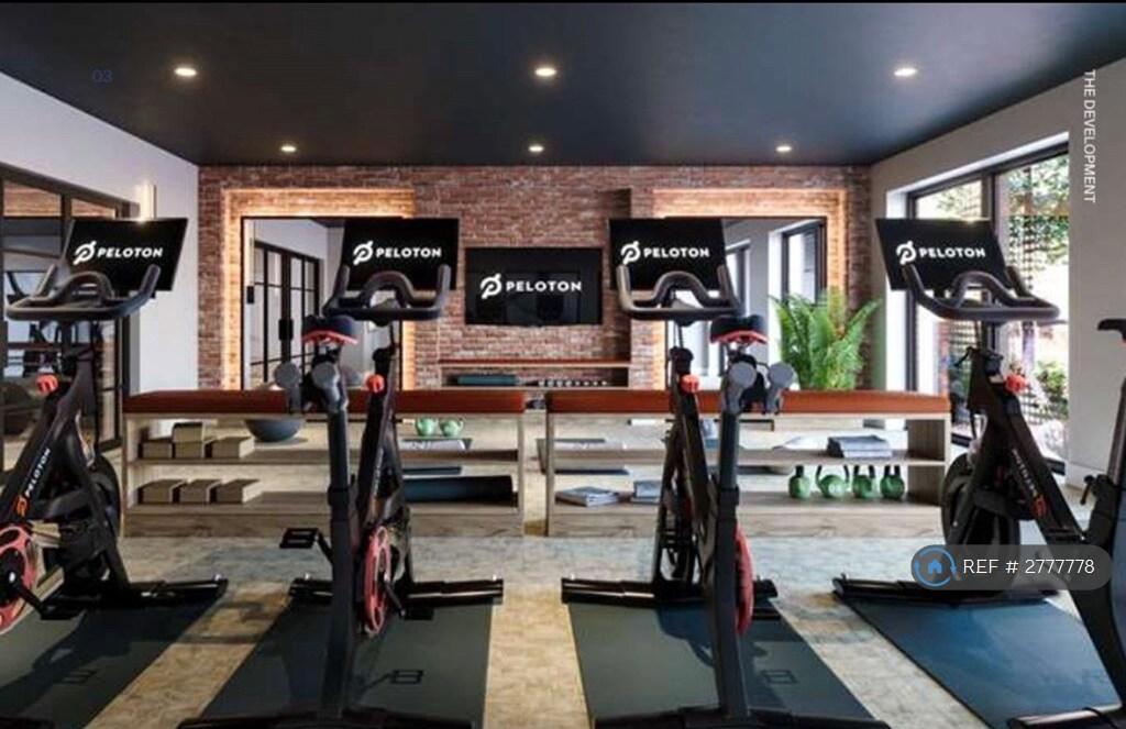 Residence Peloton Hub
