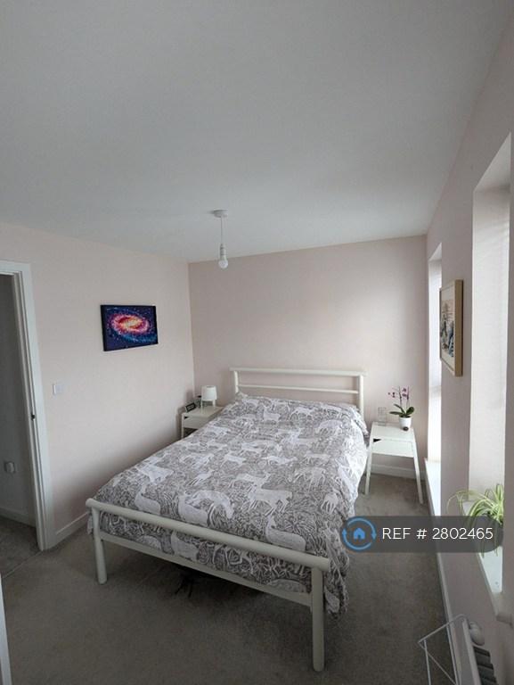 Main Bedroom 1
