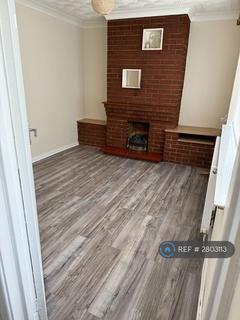 3 bedroom terraced house to rent, Firs Avenue, Cardiff, CF5