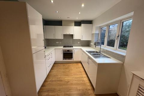 4 bedroom detached house for sale, Icarus Avenue, Burgess Hill