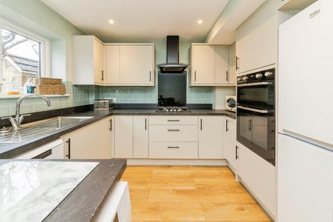 3 bedroom semi-detached house for sale, Manor Road, Burgess Hill