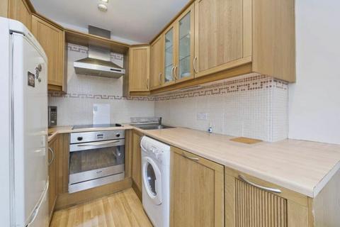 1 bedroom flat to rent, Collingham Gardens, SW5