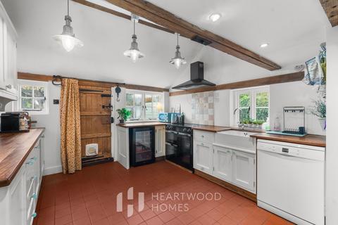 4 bedroom detached house for sale, Beechtree Cottage, Hemel Hempstead Road, HP3 8LA