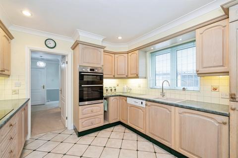 undefined, Heather Rise, Bushey