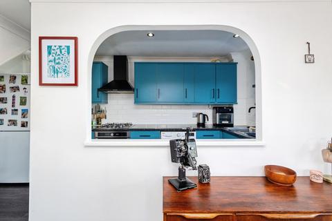 2 bedroom terraced house for sale, Devoil Close, Burpham, Guildford, GU4