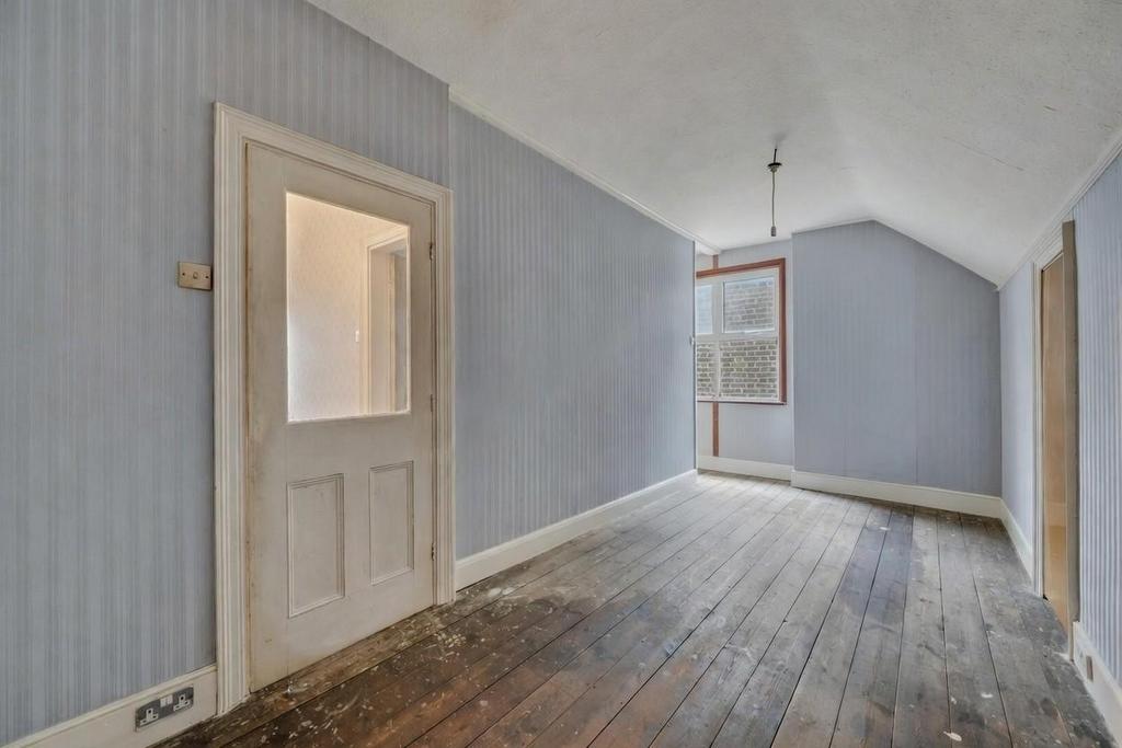 Room in loft.jpg