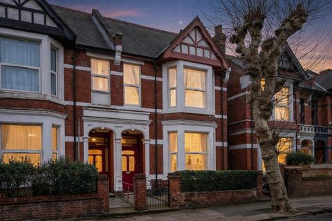 4 bedroom semi-detached house for sale, Harlesden Gardens, London
