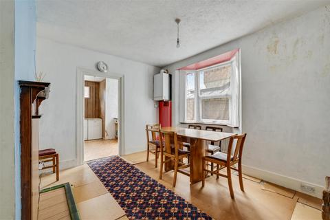 4 bedroom semi-detached house for sale, Harlesden Gardens, London