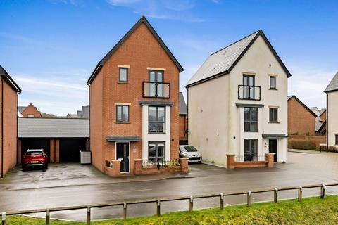 5 bedroom detached house for sale, Kunwar Avenue, Folkestone, CT20