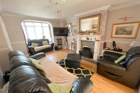 4 bedroom terraced house for sale, Otley Grove, Birmingham B9