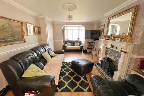 4 bedroom terraced house for sale, Otley Grove, Birmingham B9
