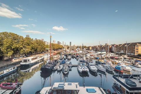 2 bedroom apartment to rent, Sweden Gate, Surrey Quays SE16