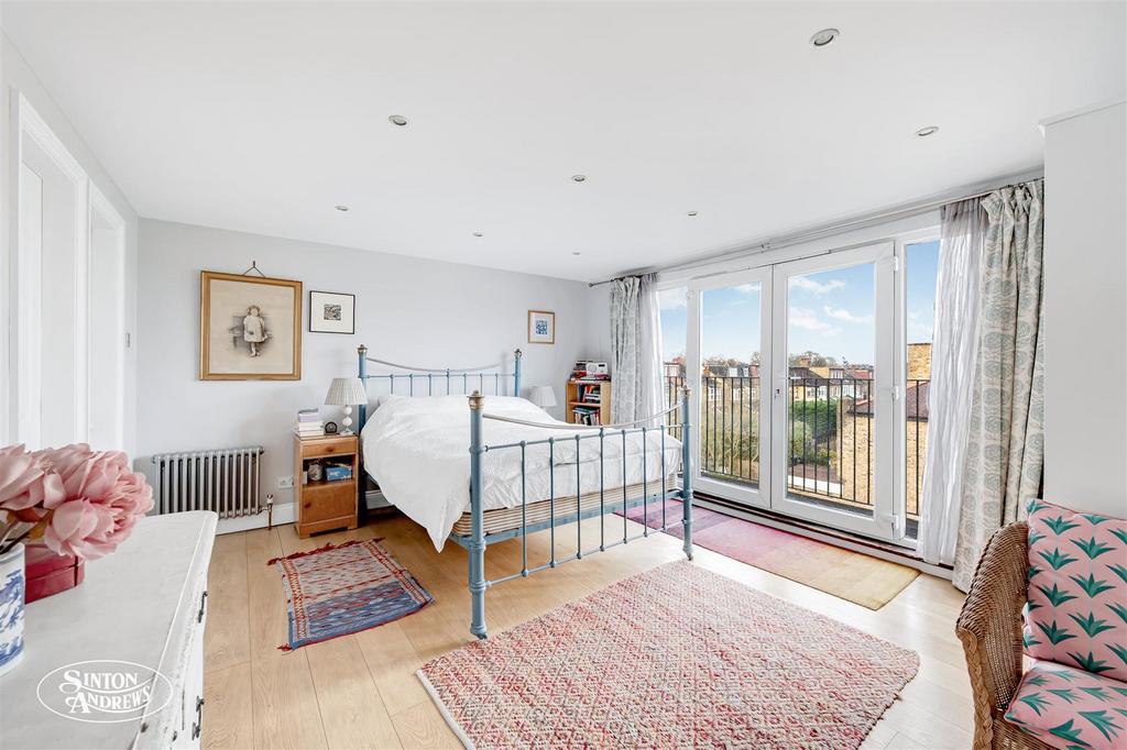 4 Carew Road-11.jpg
