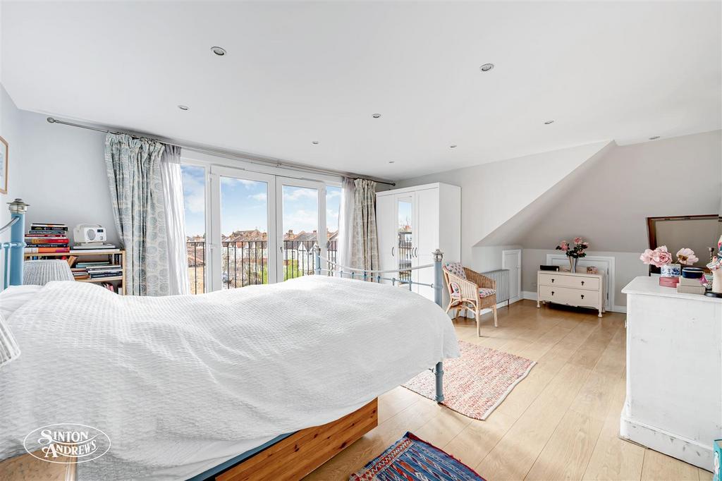 4 Carew Road-12.jpg