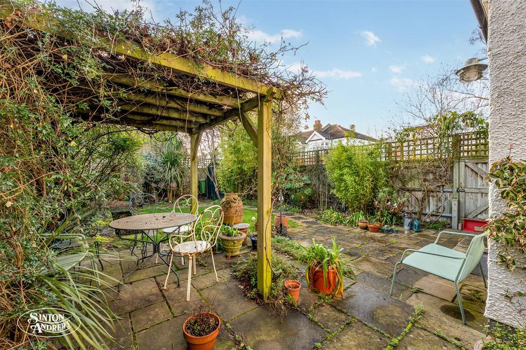 4 Carew Road-22.jpg