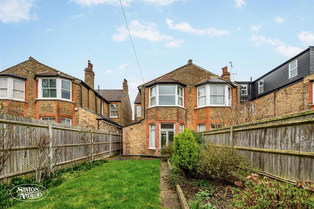 156 Coldershaw Road-15.jpg