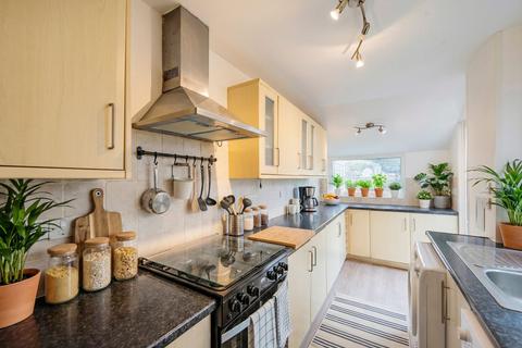 2 bedroom terraced house for sale, Wescott Road, Wokingham, RG40