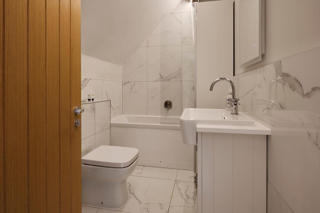 En-suite Bathroom