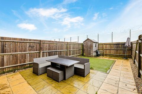 4 bedroom end of terrace house for sale, Blunden Drive, Folkestone, CT20