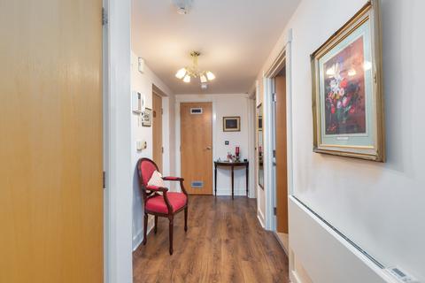2 bedroom apartment for sale, Woodlands View, Lytham St. Annes, FY8