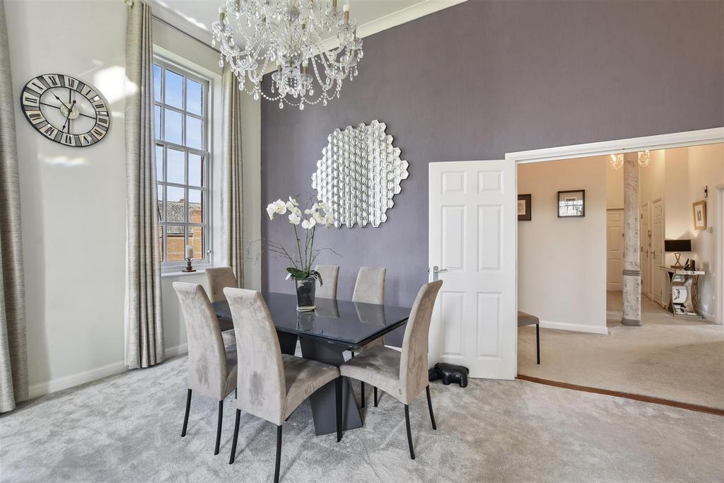 6 Rush Leys Court - Reception.JPG