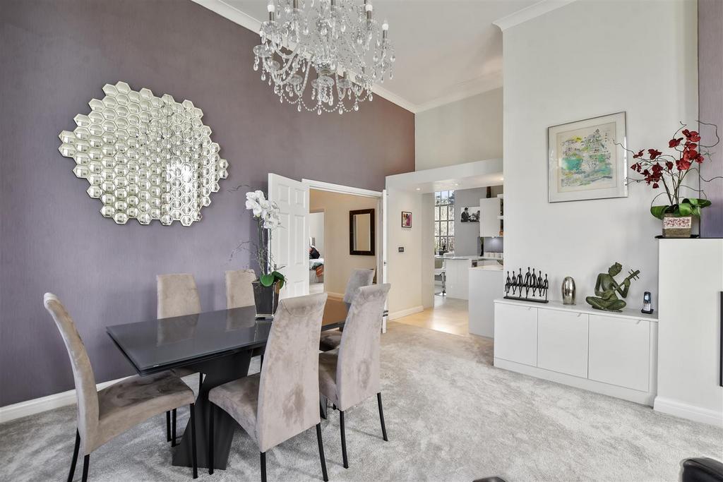 6 Rush Leys Court - Reception.JPG