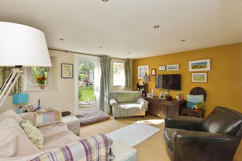 4 bedroom terraced house for sale, North Street, Castlethorpe, Milton Keynes