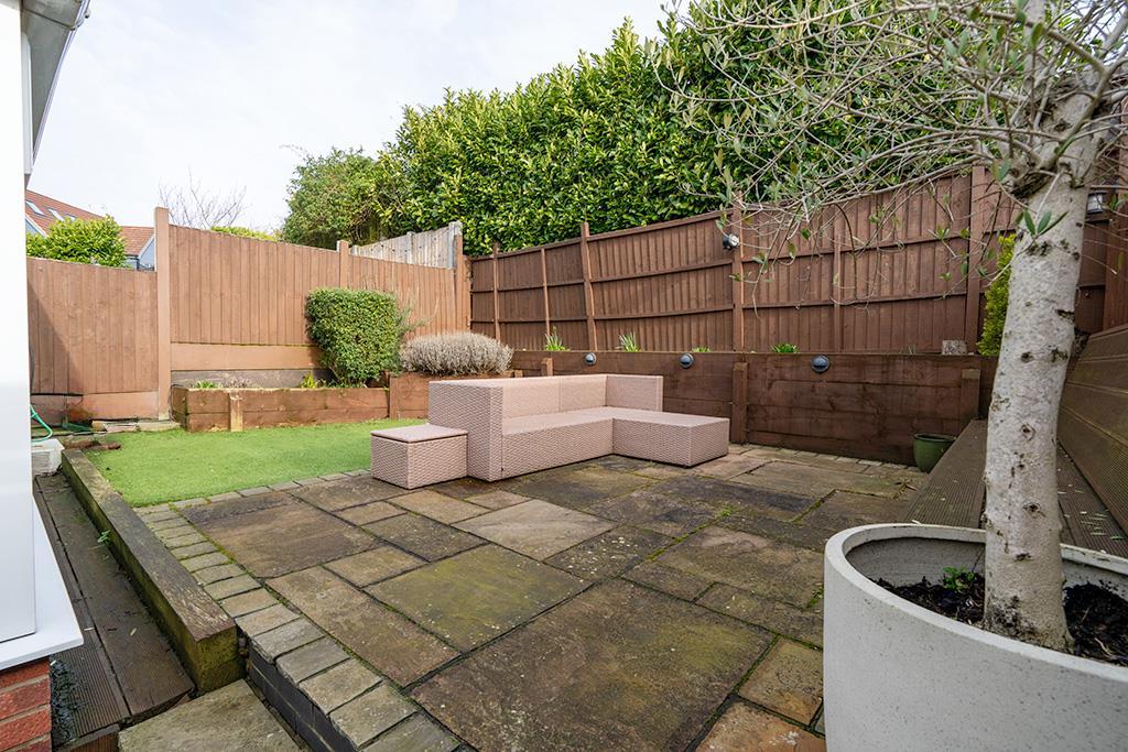 Garden one w.jpg