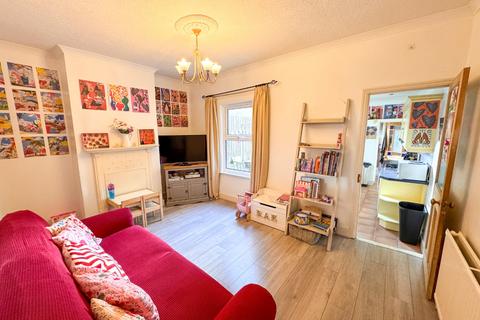 3 bedroom terraced house for sale, Bassant Road, Plumstead, London, SE18 2NP