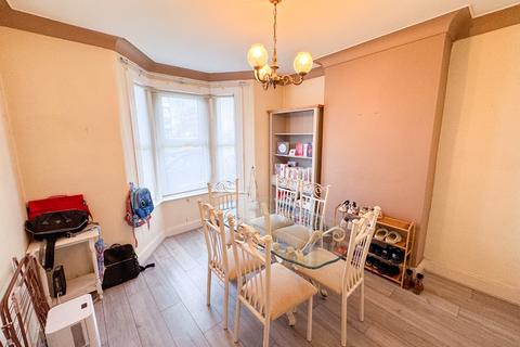 3 bedroom terraced house for sale, Bassant Road, Plumstead, London, SE18 2NP