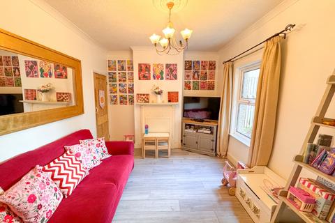 3 bedroom terraced house for sale, Bassant Road, Plumstead, London, SE18 2NP