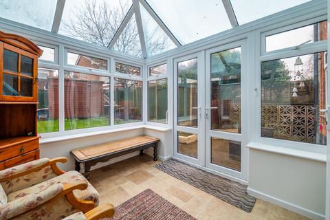 3 bedroom semi-detached house for sale, Willow Road, Barton-under-needwood, DE13