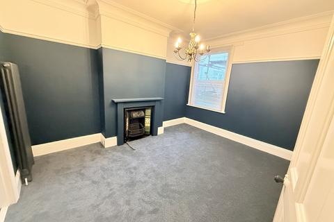 4 bedroom terraced house for sale, Peverell Park Road, Plymouth PL3