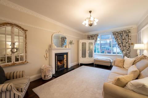 5 bedroom detached house for sale, Woodlands View, Cleadon Village