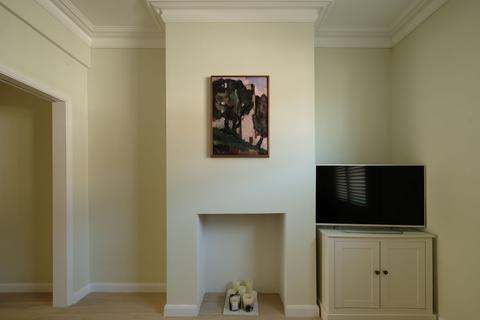 3 bedroom terraced house for sale, Pearcroft Road, London E11