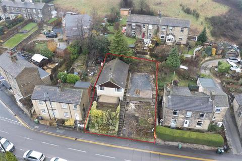 2 bedroom detached bungalow for sale, Wakefield Road, Huddersfield HD8