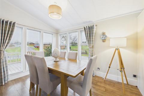 2 bedroom bungalow for sale, London Road, Allostock, Northwich