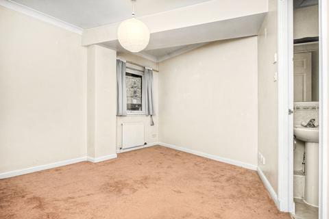 3 bedroom duplex for sale, 15/1 Rennie's Isle, Edinburgh, EH6 6QB
