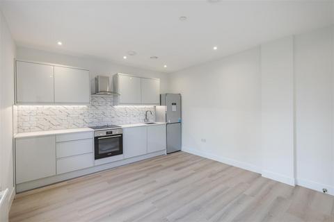 undefined, Frayswater Place, Uxbridge