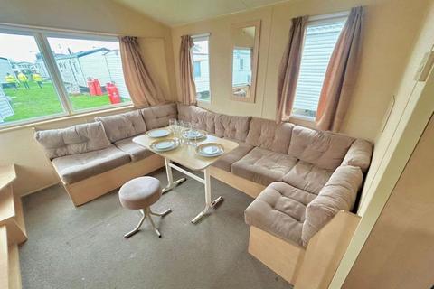 2 bedroom static caravan for sale, Beach Road, St. Osyth CO16