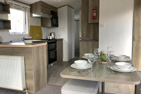 3 bedroom static caravan for sale, Dymchurch Road, New Romney TN28